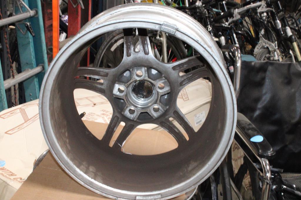 4 Voxx Car Rims With 5 Bolt Patterns Property Room