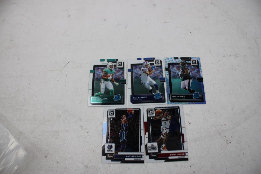 5  Assorted Trading Cards