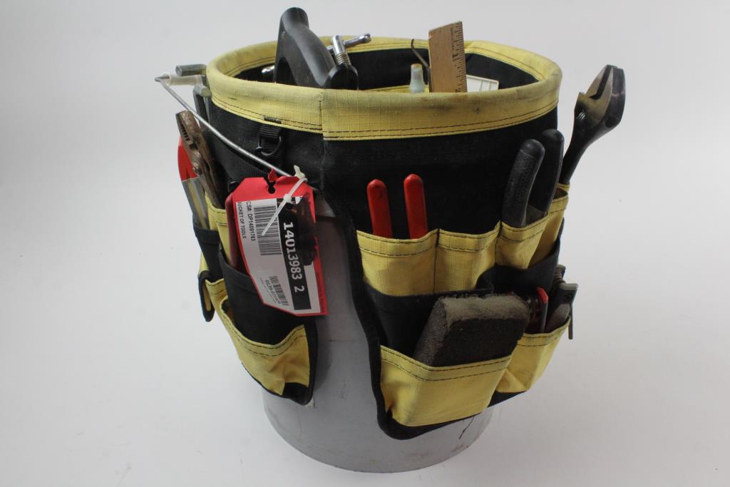 5 Gallon Bucket With CLC Tool Organizer And Tools, 20+ Pieces