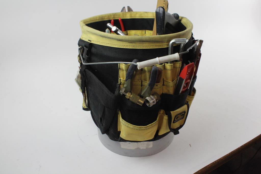 5 Gallon Bucket With CLC Tool Organizer And Tools, 20+ Pieces