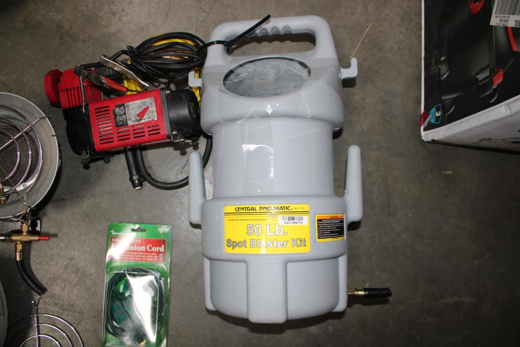 50lbs Spot Blaster Kit, Assorted Heaters, & More; 4 Pieces Property Room