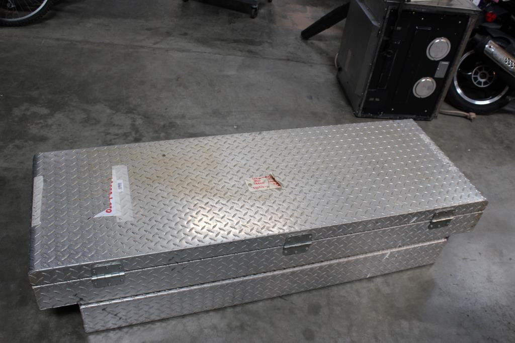 60 Inch Husky Truck Box Property Room