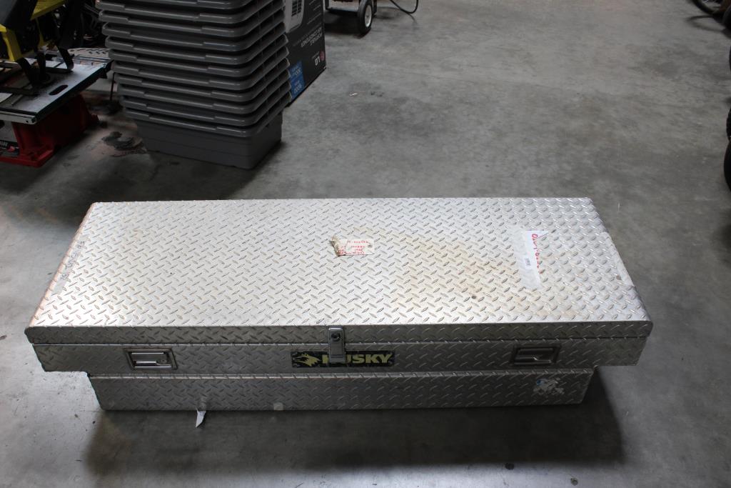 60 Inch Husky Truck Box Property Room