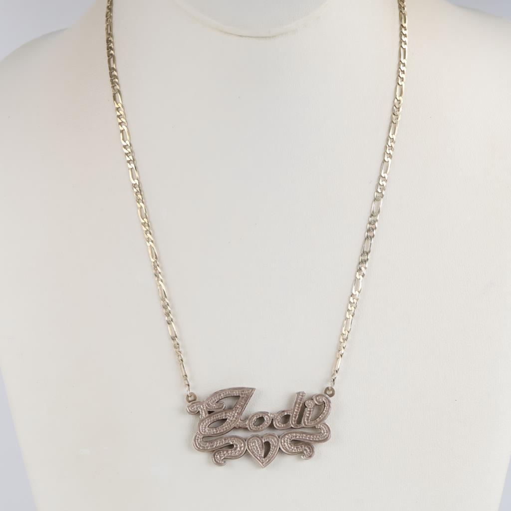 .800-.900 Silver Necklace With Name Plate