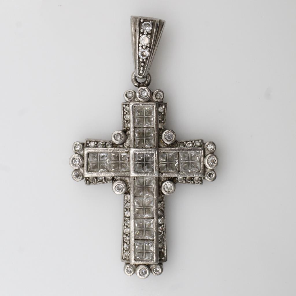 .850 Silver Clear Stone Cross Pendant