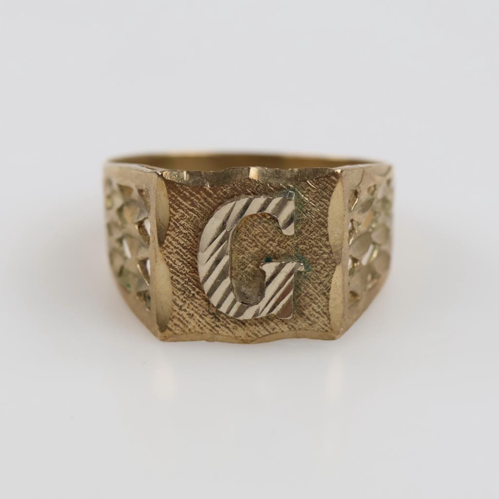 8kt Gold Letter G Signet Ring