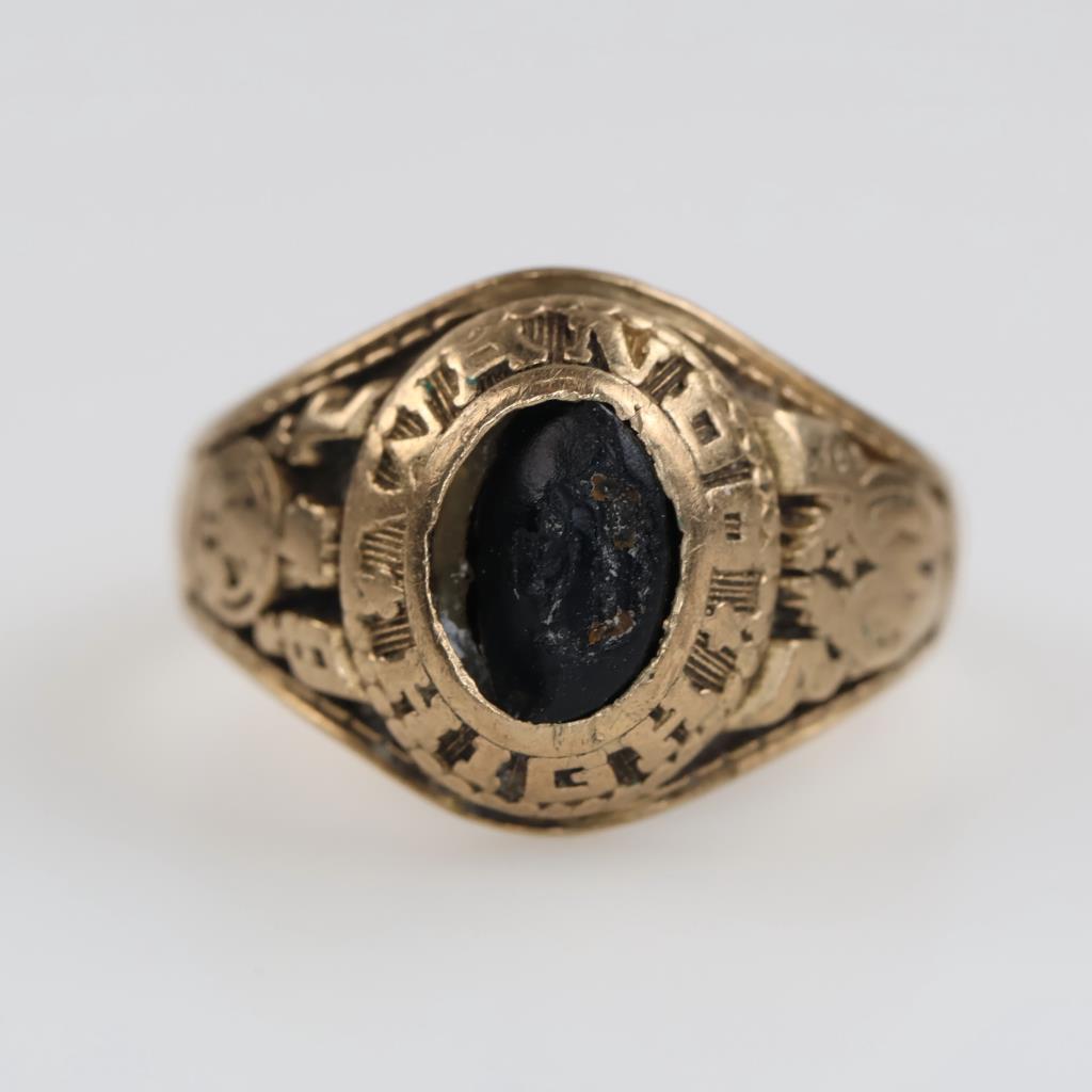 9kt Gold Black Stone Ring