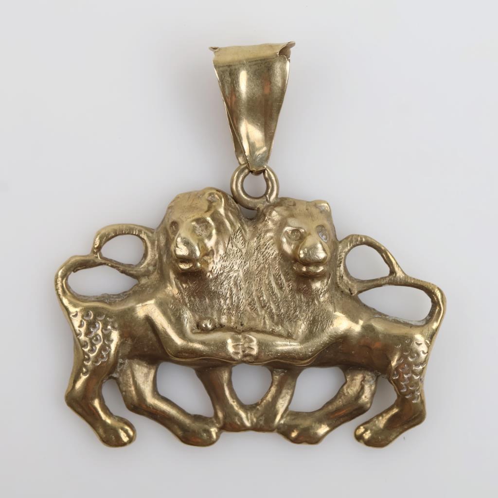 9kt Gold Double Lion Pendant