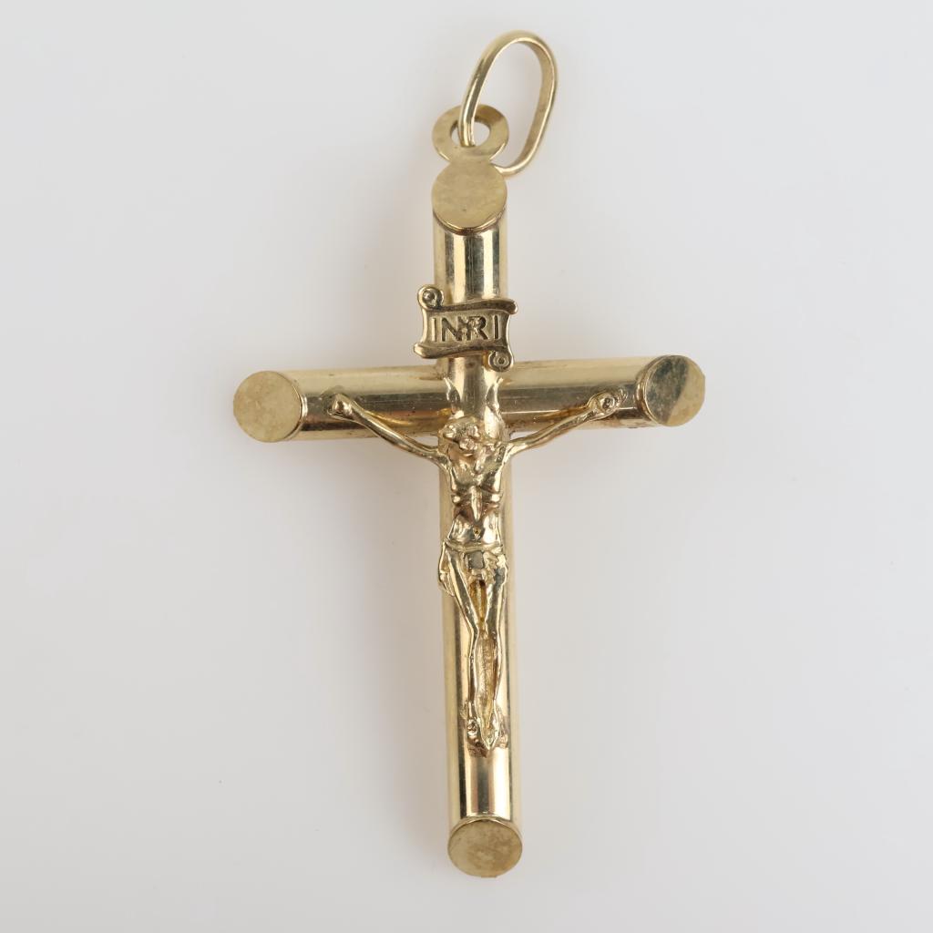 9kt Gold Hollow Cross Pendant