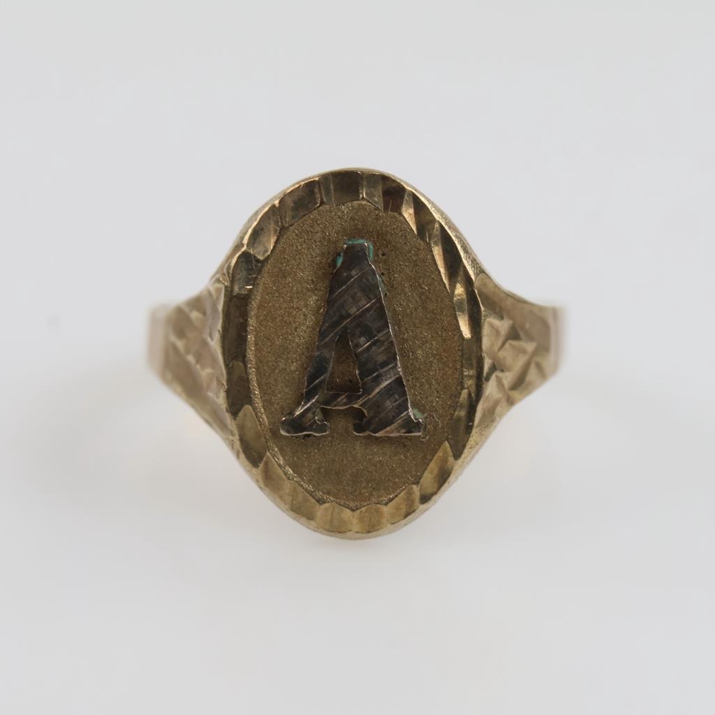 9kt Two Tone Gold Initial Ring