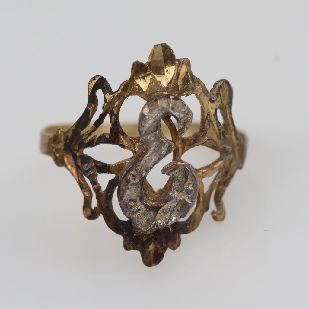 9kt Two-Tone Gold "E" Ring