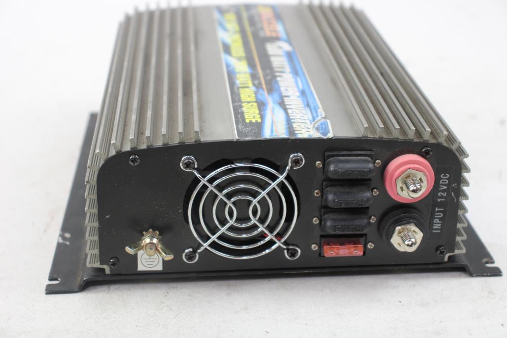Accele Electronics 1000 Watt Power Inverter | Property Room