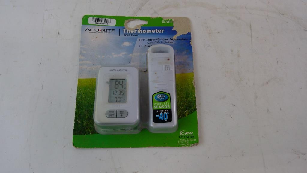 Acurite Thermometer With Clock