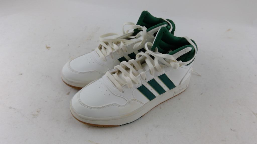 Adidas Men Sshoes Size 8