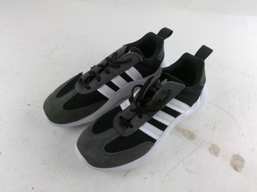 Adidas Mens Shoes Size 3