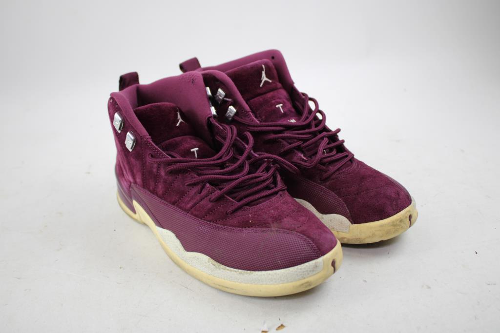 Air Jordan 12 Retro Bordeaux Men, Size 10