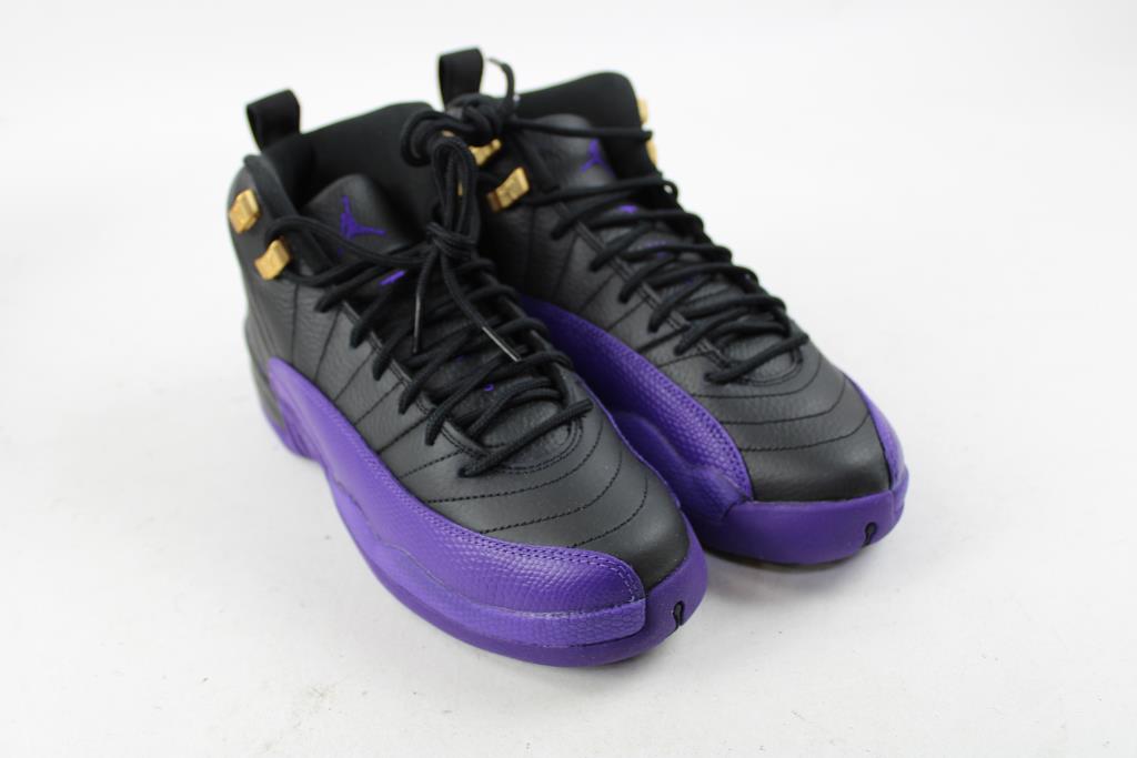 Air Jordan 12 Retro, Size 6y