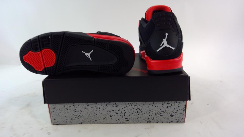 jordan retro 4 size 7y
