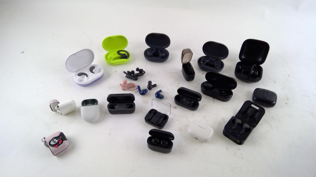 Airpods And More 5+ Pieces