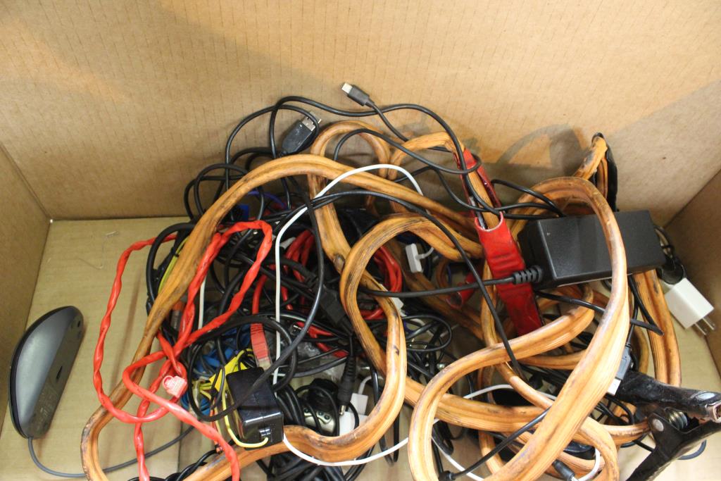 AIWA SX76 2Way Bass Reflex Speaker System, Power Cords/Adapters