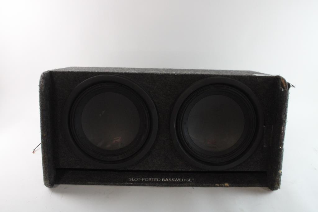 Alpine Subwoofers With JL Audio Enclosure Property Room