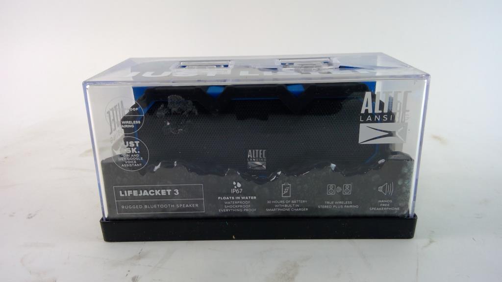Altec lansing bluetooth speaker property room