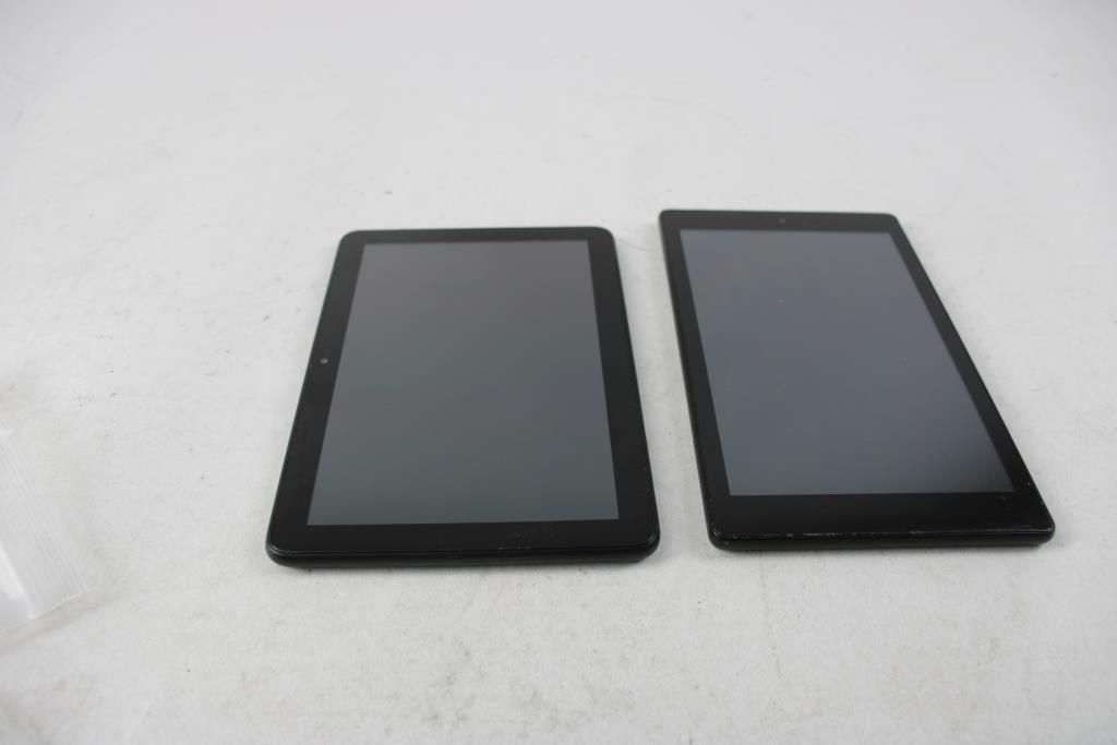Amazon Tablet, 2 Pieces Sold For Parts