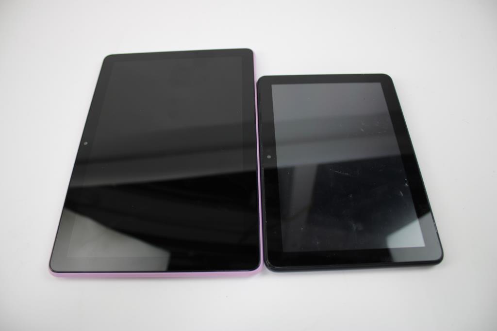 Amazon Tablet Bulk Lot, 2 Pieces, Sold For Parts
