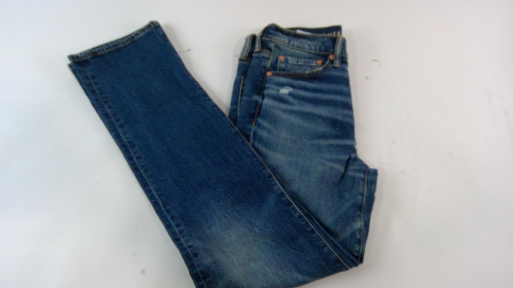 American Eagle Jeans | Property Room