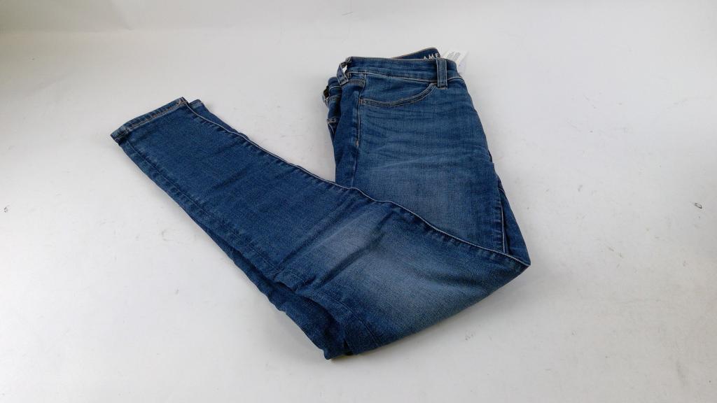 American Eagle Jeans Size 28W