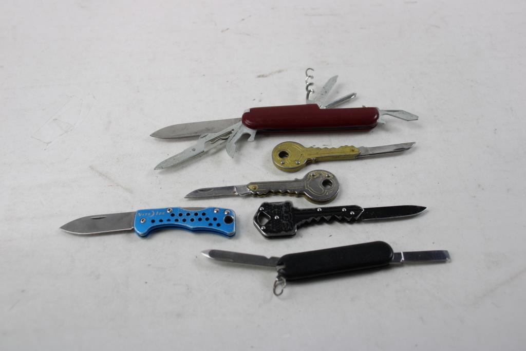 American Line And Other Knives, 10+ Pieces | Property Room
