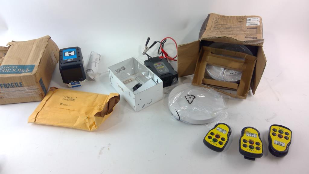 Amico Sensor Module Amico 8'' LED Motion Sensor LED Light And More, 3+ Pieces | Property Room