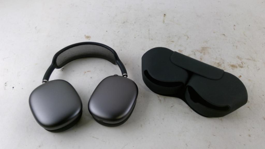 Apple Airpod Max Wireless Headphones