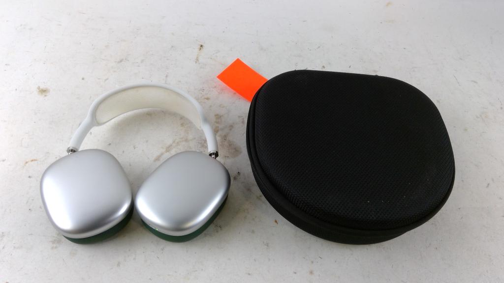 Apple Airpod Max Wireless Headphones