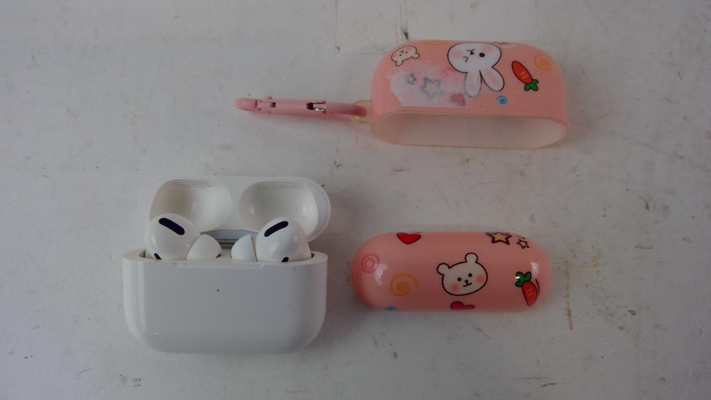 Apple Airpod Pro SOLD FOR PARTS