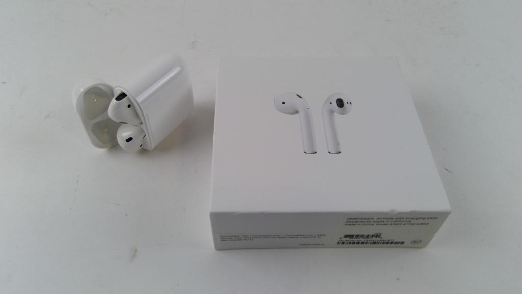 Apple Airpods