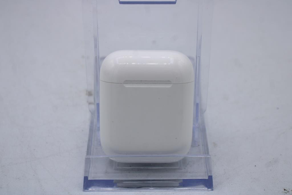 Apple AirPods (2nd Gen) With Charging Case | Property Room