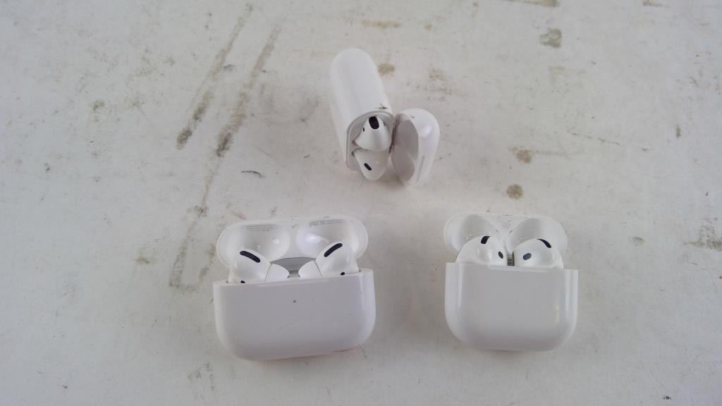 Apple Airpods 3 Pieces
