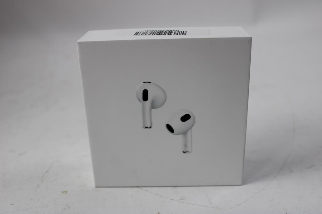 Apple AirPods (3rd Gen) New In Box
