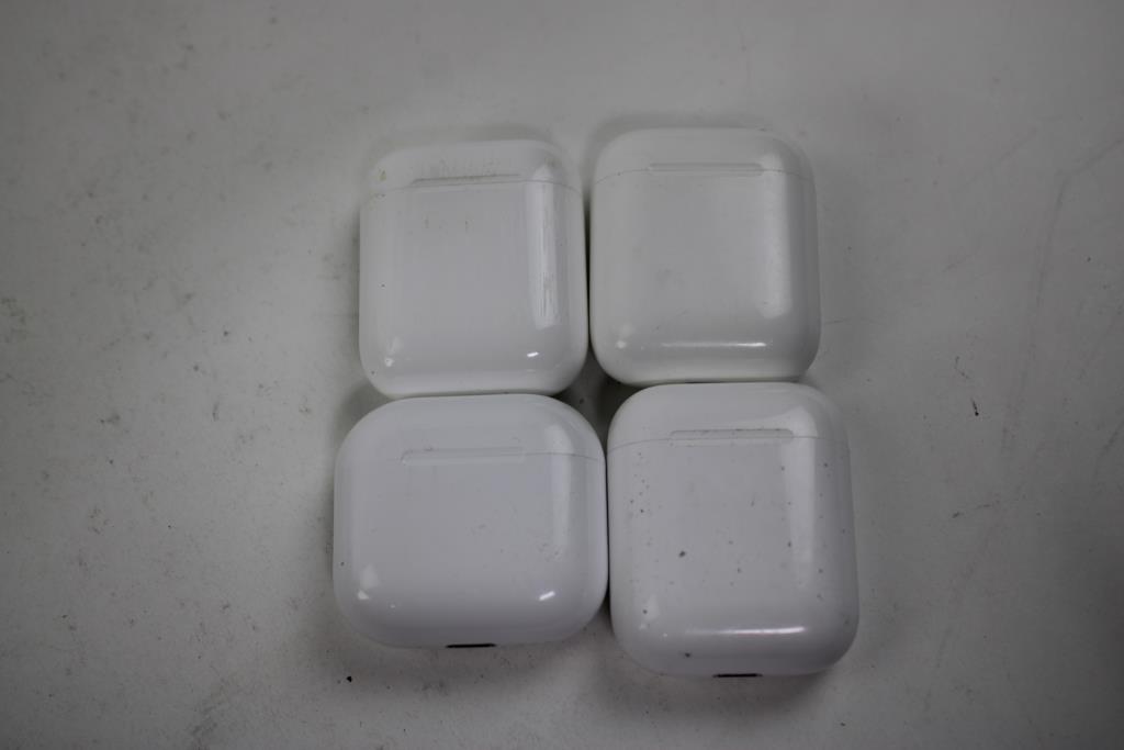 Apple Airpods, 4 Pieces