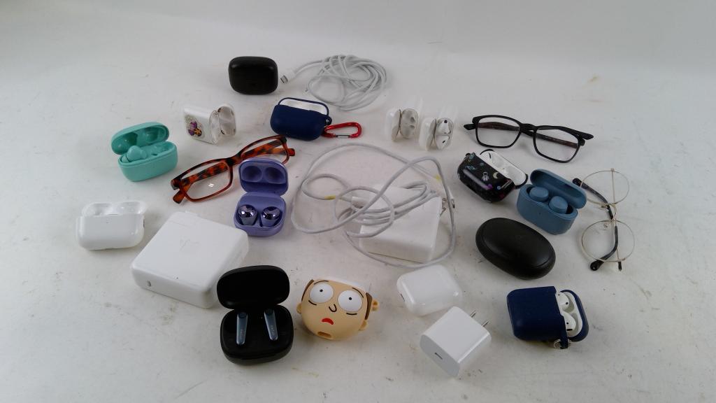 Apple Airpods And More 5+ Pieces