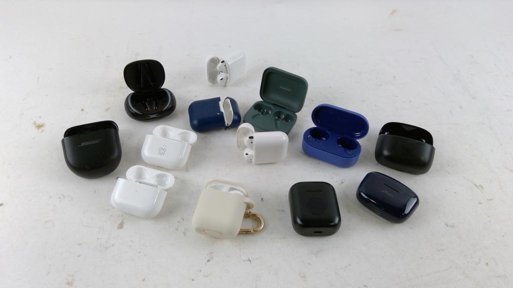 Apple Airpods And More 5+ Pieces