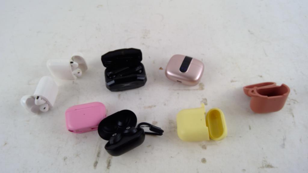 Apple Airpods And More 5 Pieces