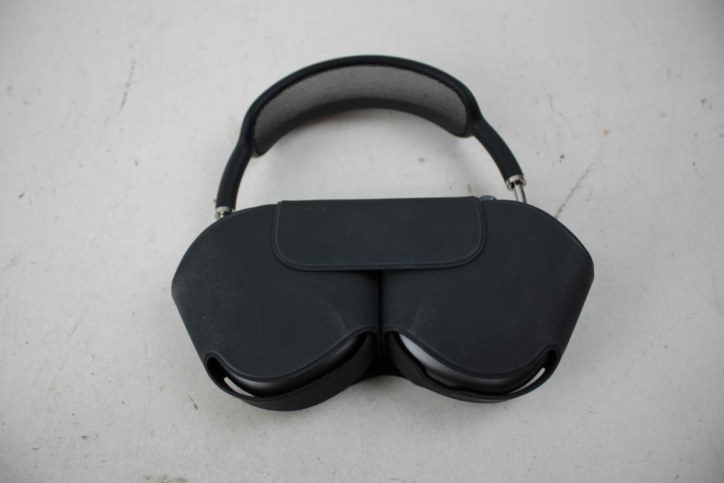 Apple AirPods Max With Smart Case
