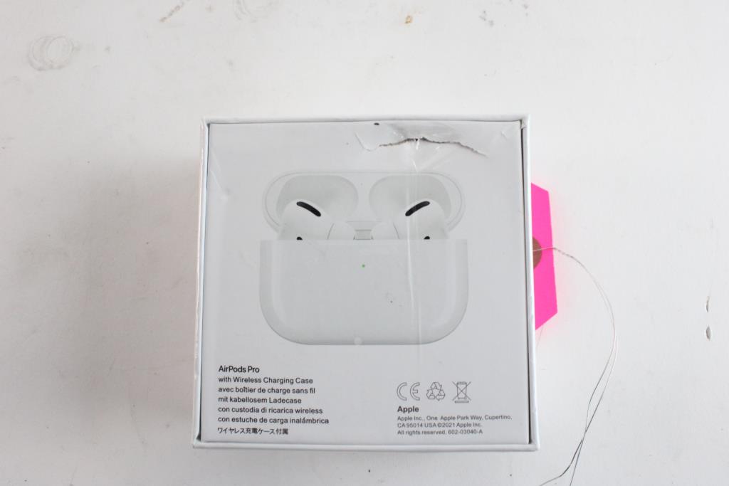 Apple Airpods Pro With Wireless Charging Case Property Room