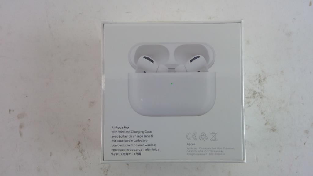 Apple Airpods Pro With Wireless Charging Case Property Room
