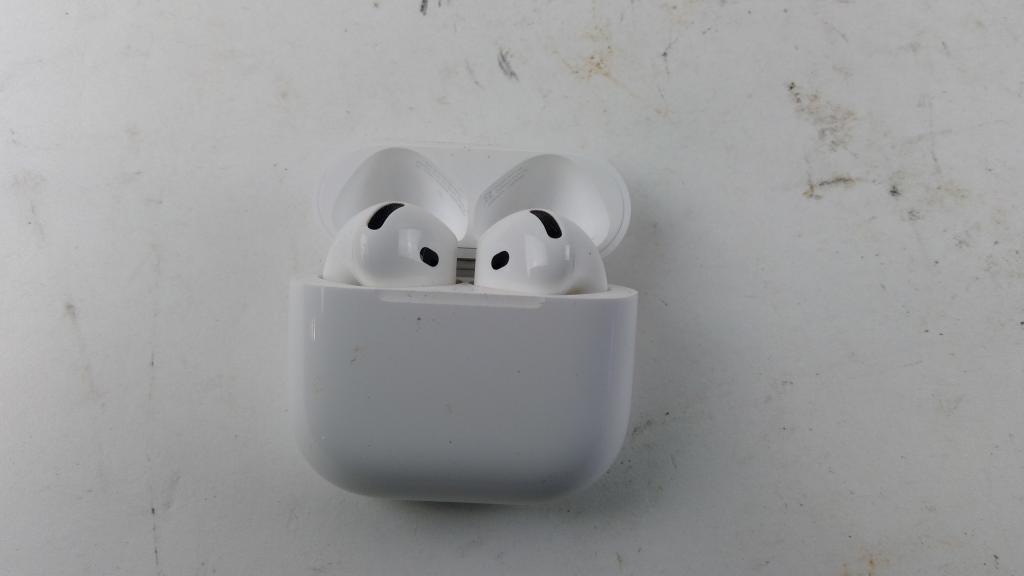 Apple Airpods Sold For Parts