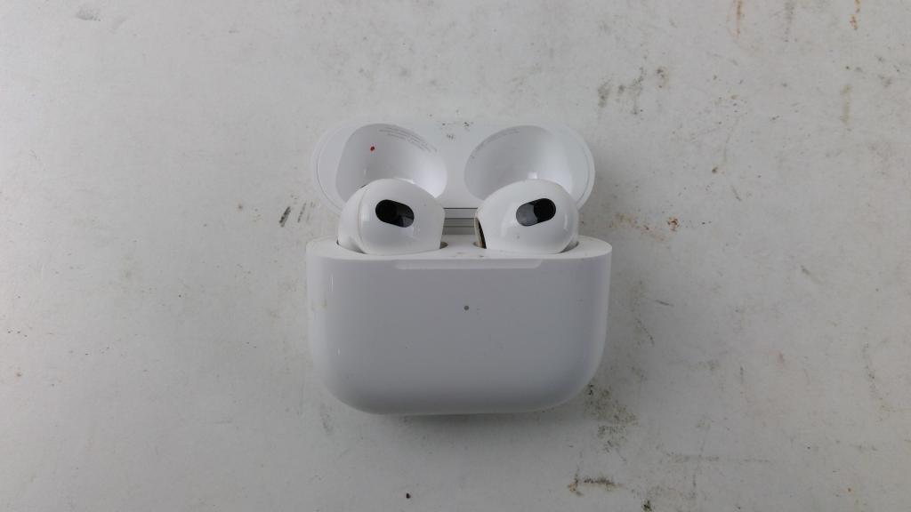 Apple Airpods Sold For Parts