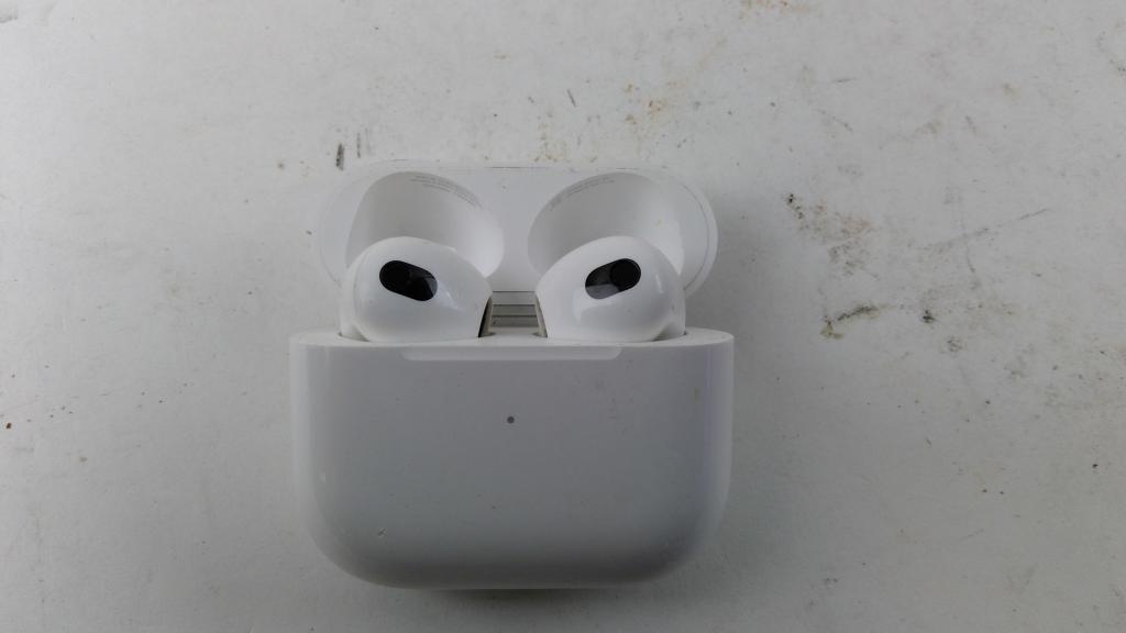 Apple Airpods Sold For Parts