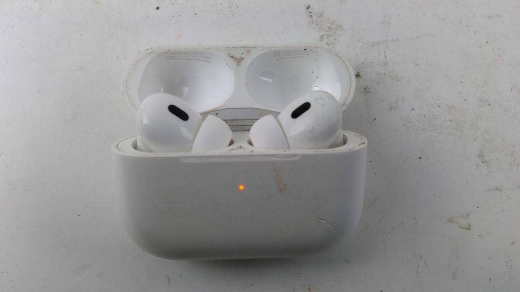 Apple Airpods Sold For Parts
